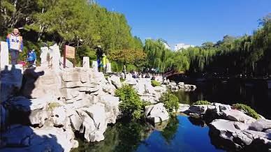 济南大明湖护城河延时素材视频的预览图